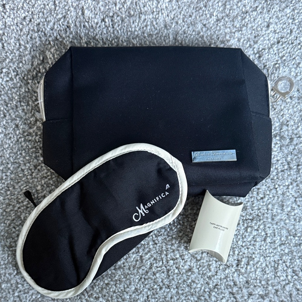 Alitalia | Salvatore Ferragamo travel set